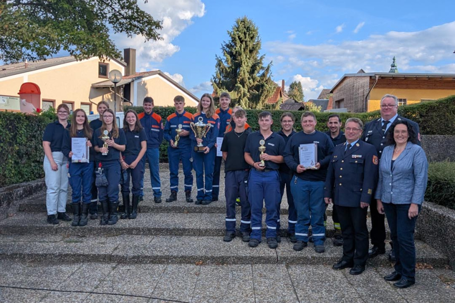 Beidl/Schönficht verteidigt Titel bei Jugendleistungsmarsch